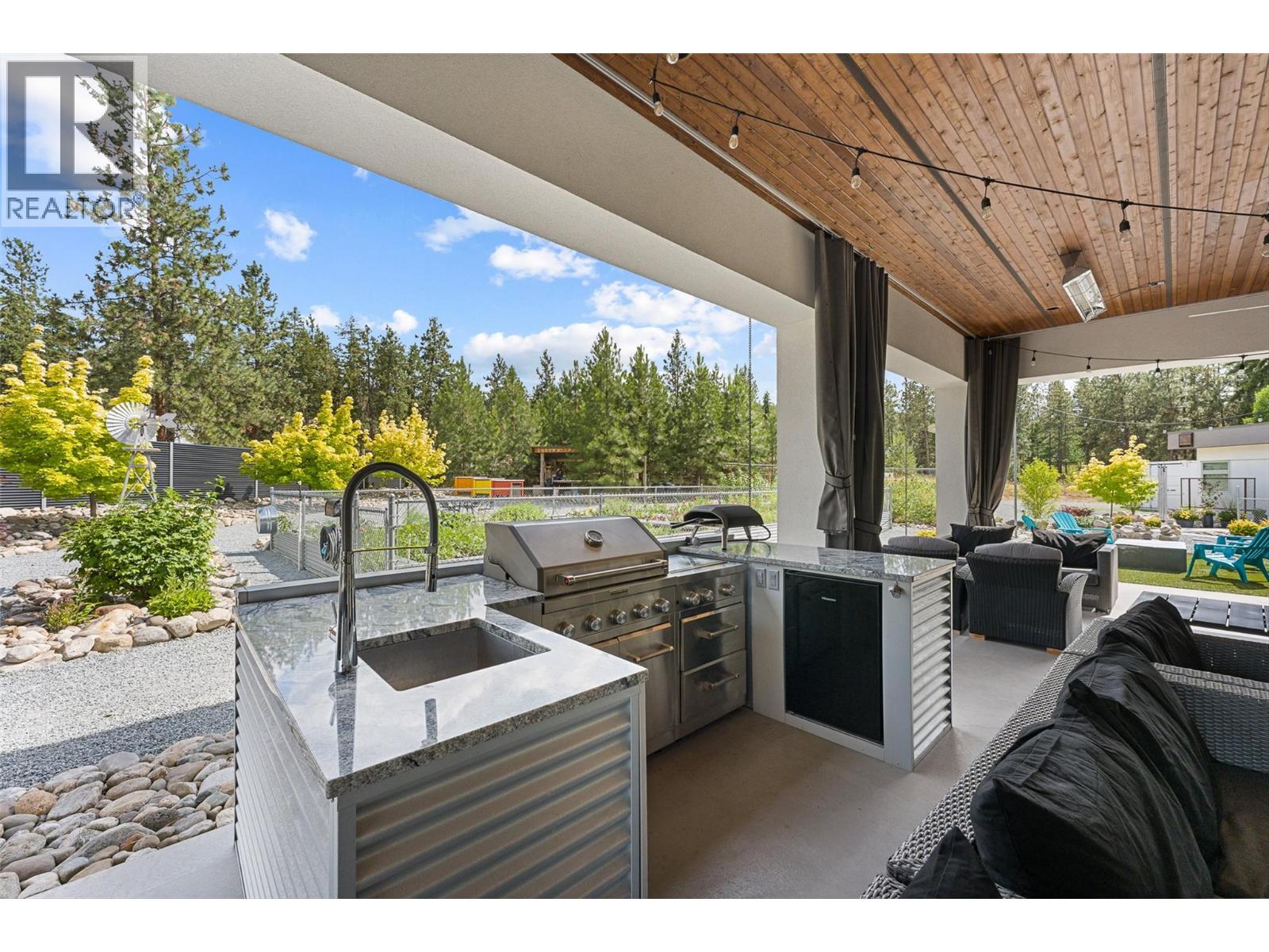 4535 McCulloch Road, Kelowna