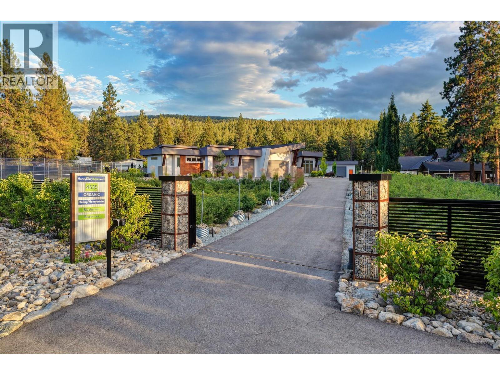 4535 McCulloch Road, Kelowna