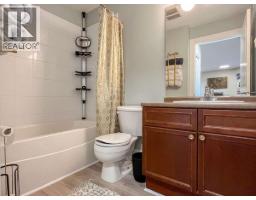 246 Hastings Avenue Unit# 405, Penticton, BC V2A2V6 Photo 14