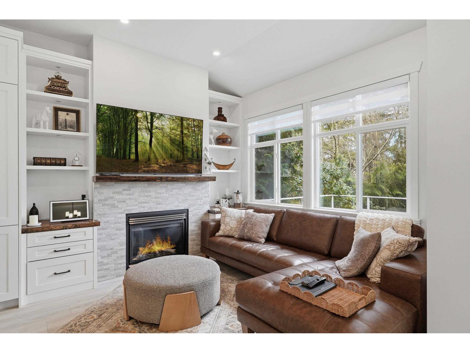2 Bed, 3 Bath House for Sale in Surrey – 5 18088 8 AVENUE, Surrey – MLS# R3154373 - Image 12