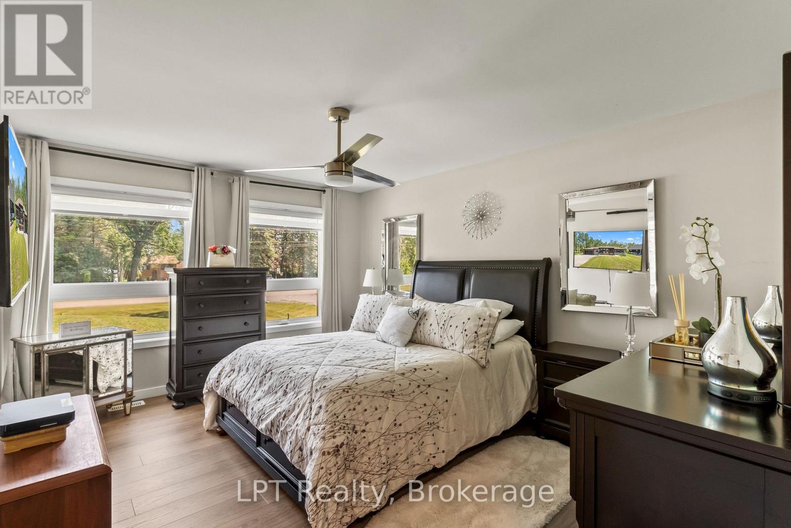 61 PINEWOOD BOULEVARD - Image 18