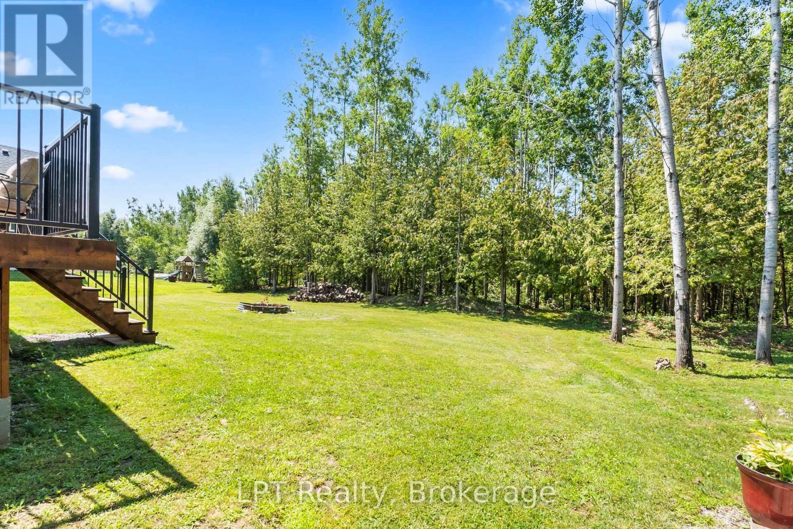 61 PINEWOOD BOULEVARD - Image 46