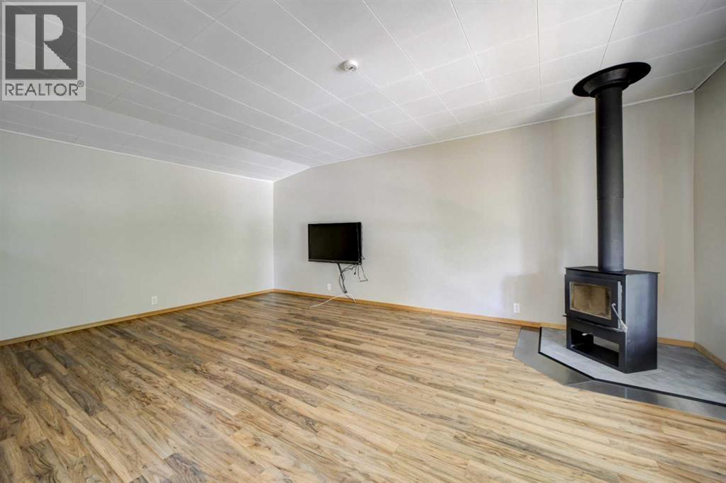 1124 James Avenue - 8