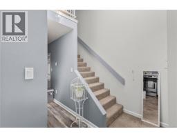 110 824 Island Hwy S, Campbell River, BC V9W1A8 Photo 9