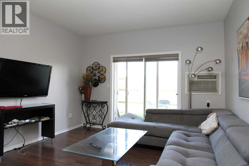 6608 42 Street - Photo 11
