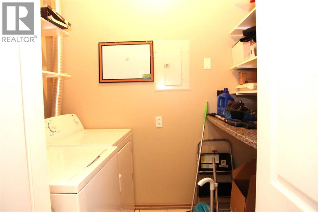 6608 42 Street - Photo 9