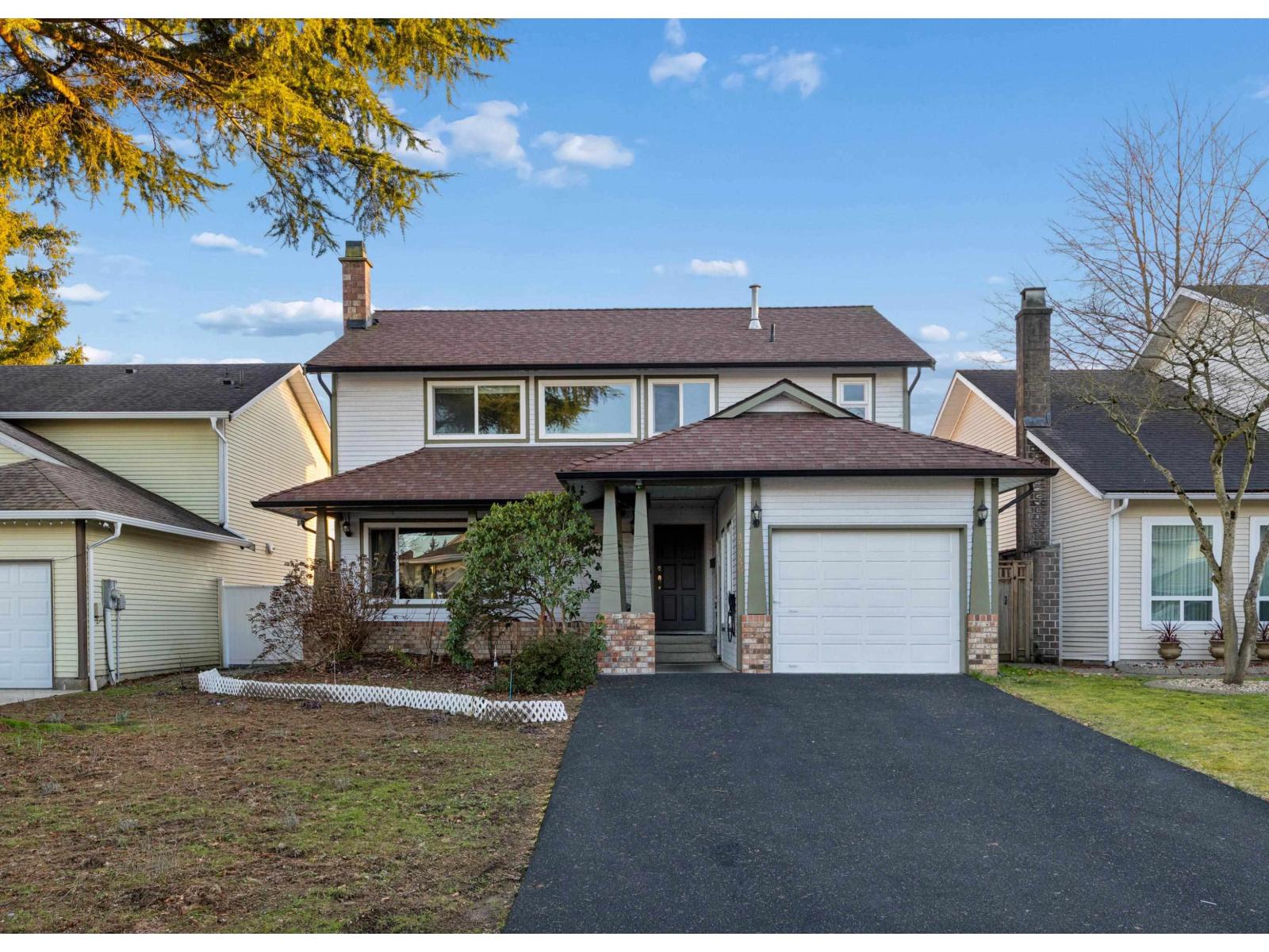 4 Bed, 3 Bath House for Sale in Surrey – 15440 95A AVENUE, Surrey – MLS# R3154243 - Image 18
