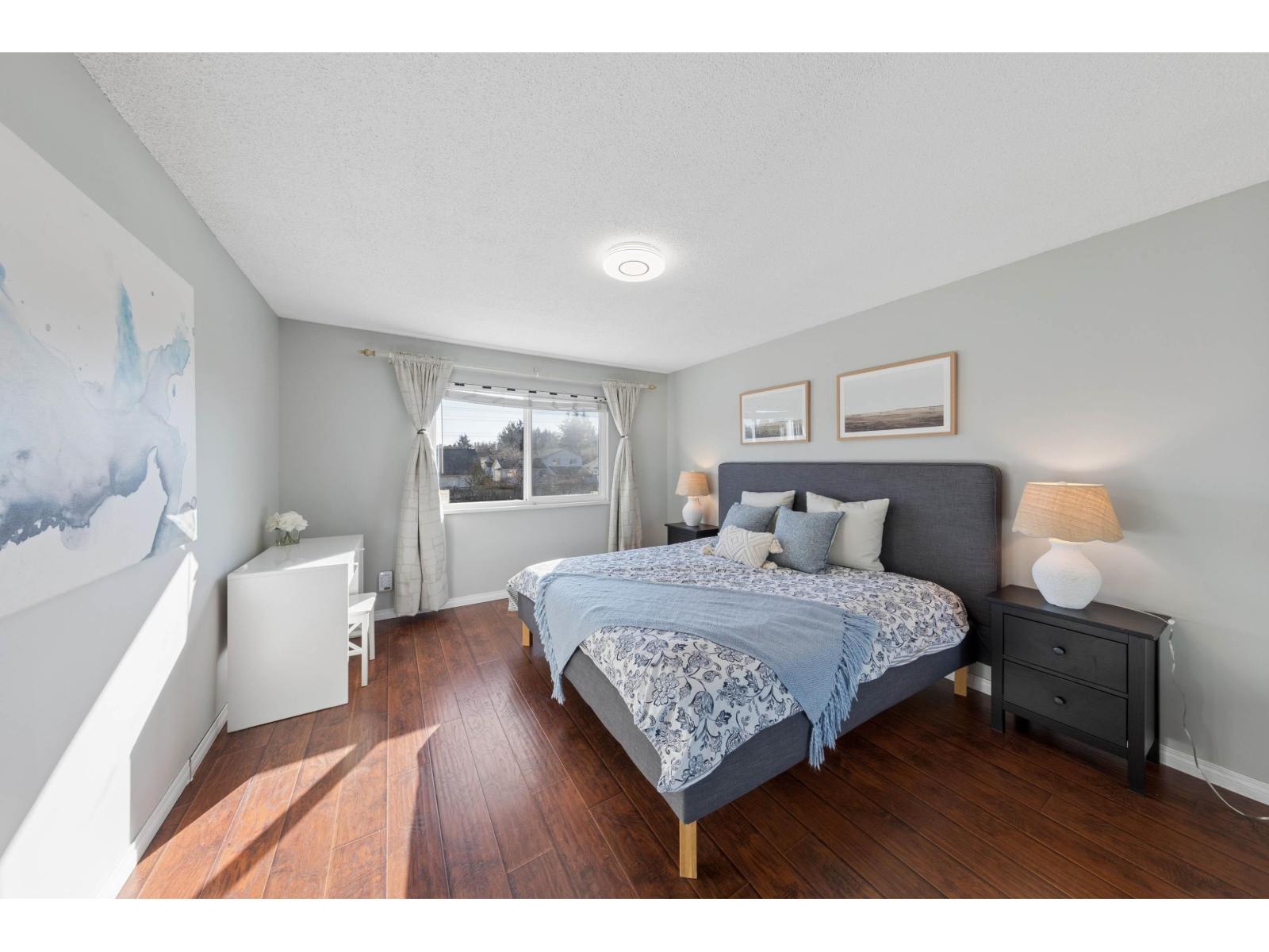 4 Bed, 3 Bath House for Sale in Surrey – 15440 95A AVENUE, Surrey – MLS# R3154243 - Image 13
