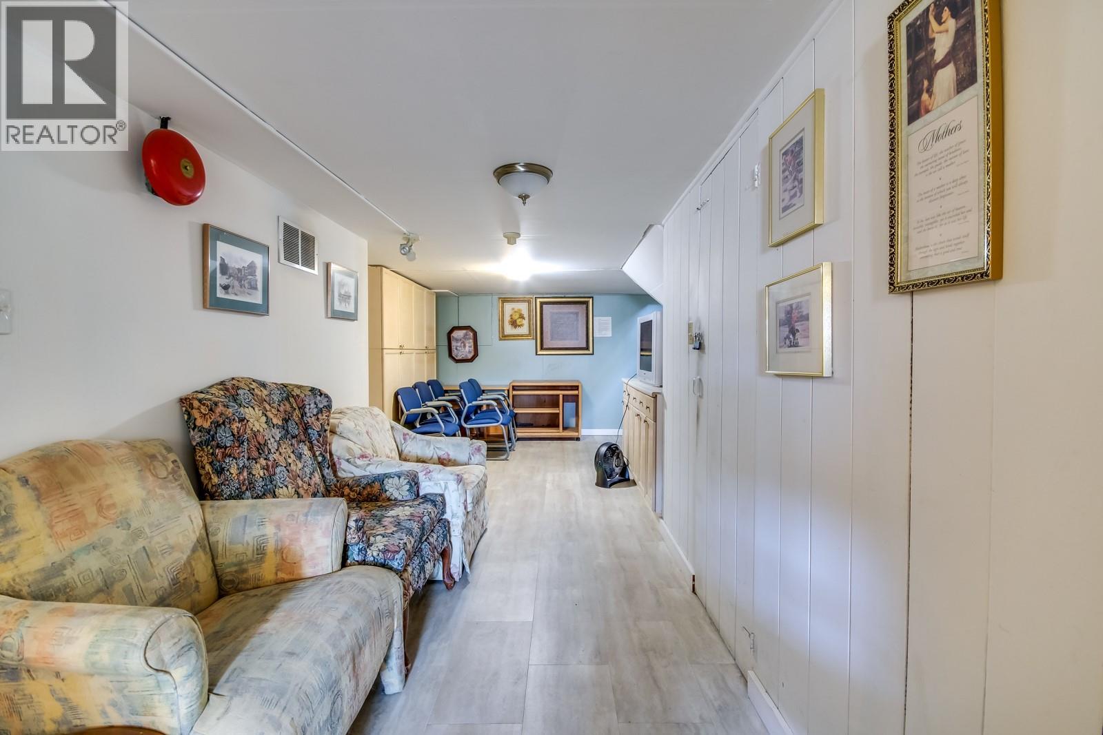 730 Bernard Avenue, Kelowna