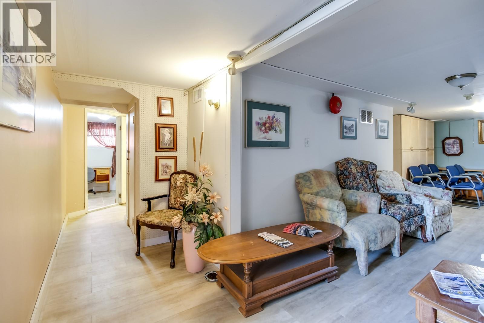 730 Bernard Avenue, Kelowna