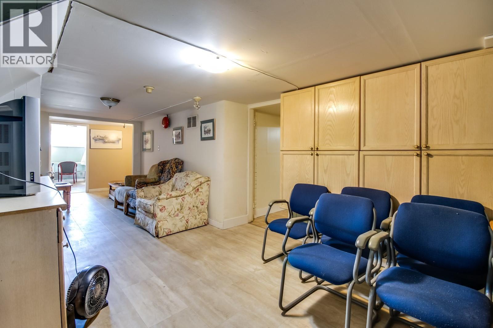 730 Bernard Avenue, Kelowna