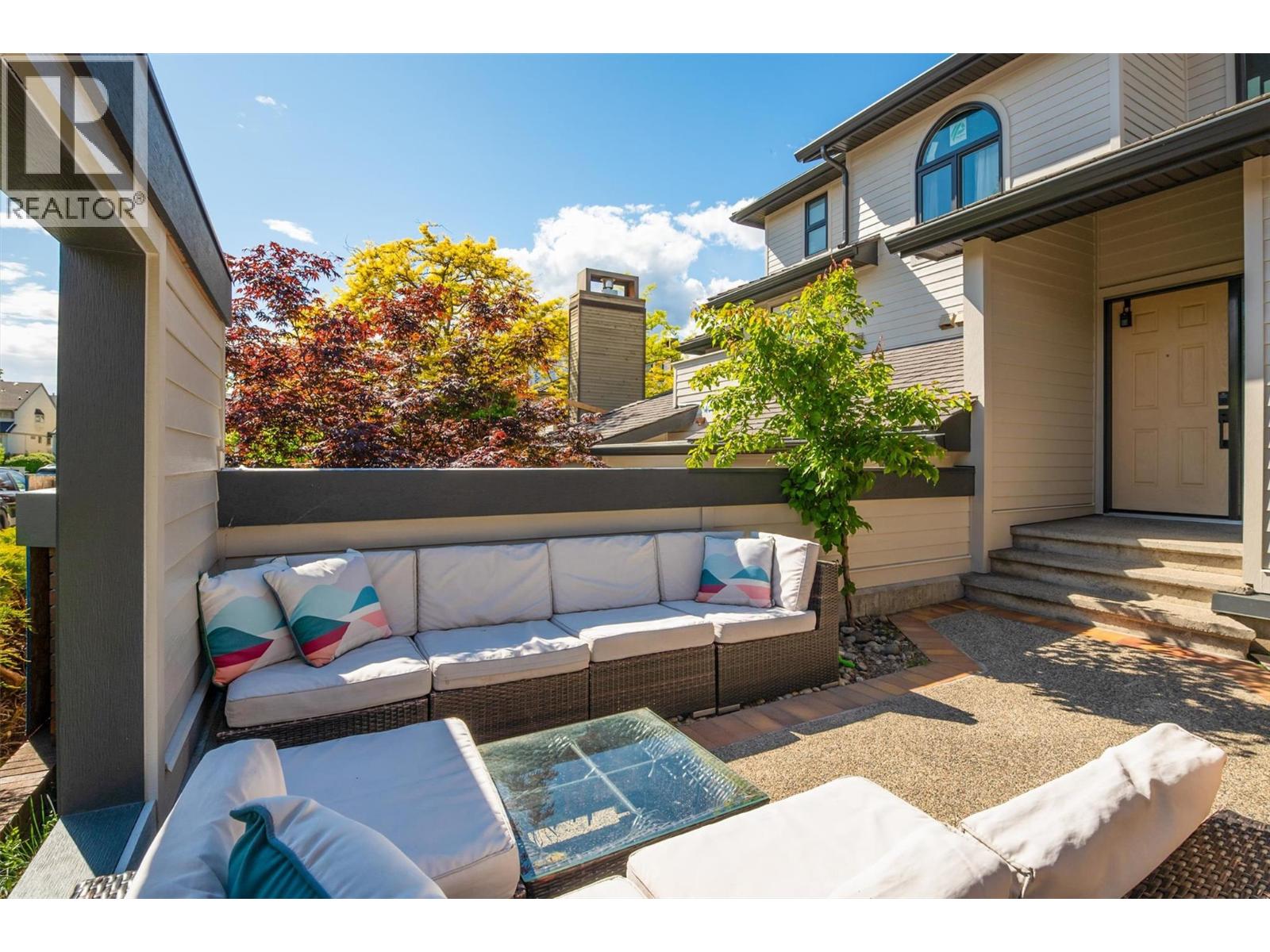 418 West Avenue, Kelowna