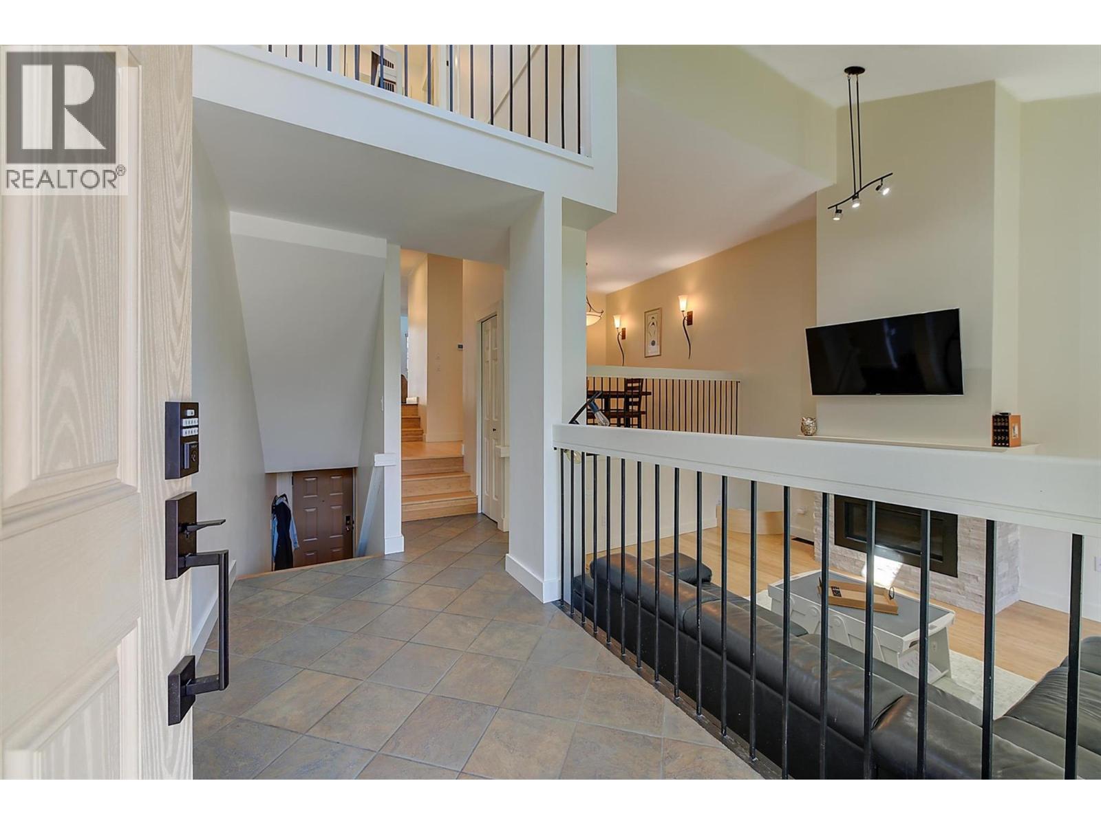  418 West Avenue, Kelowna