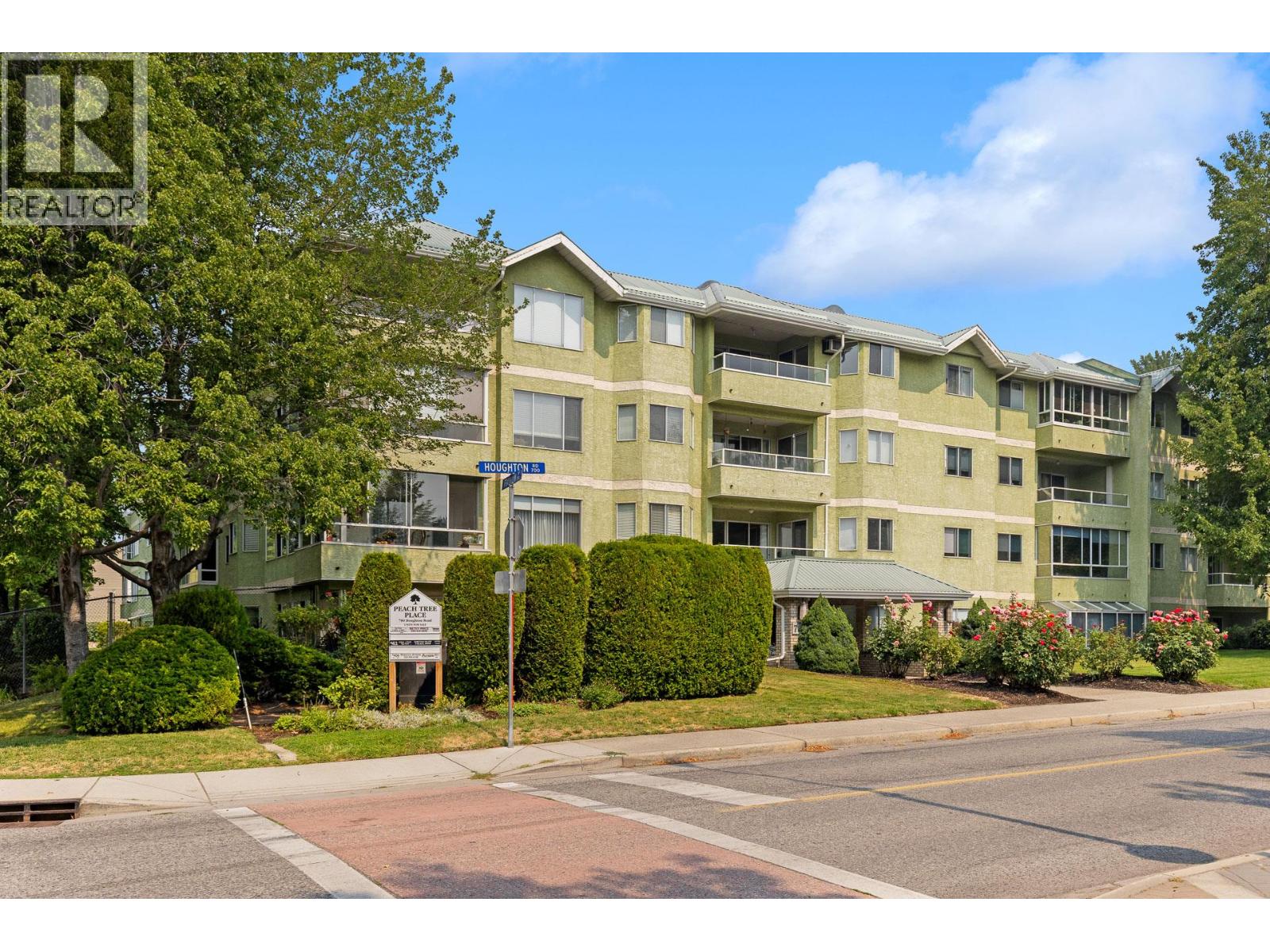780 Houghton Road Unit# 204