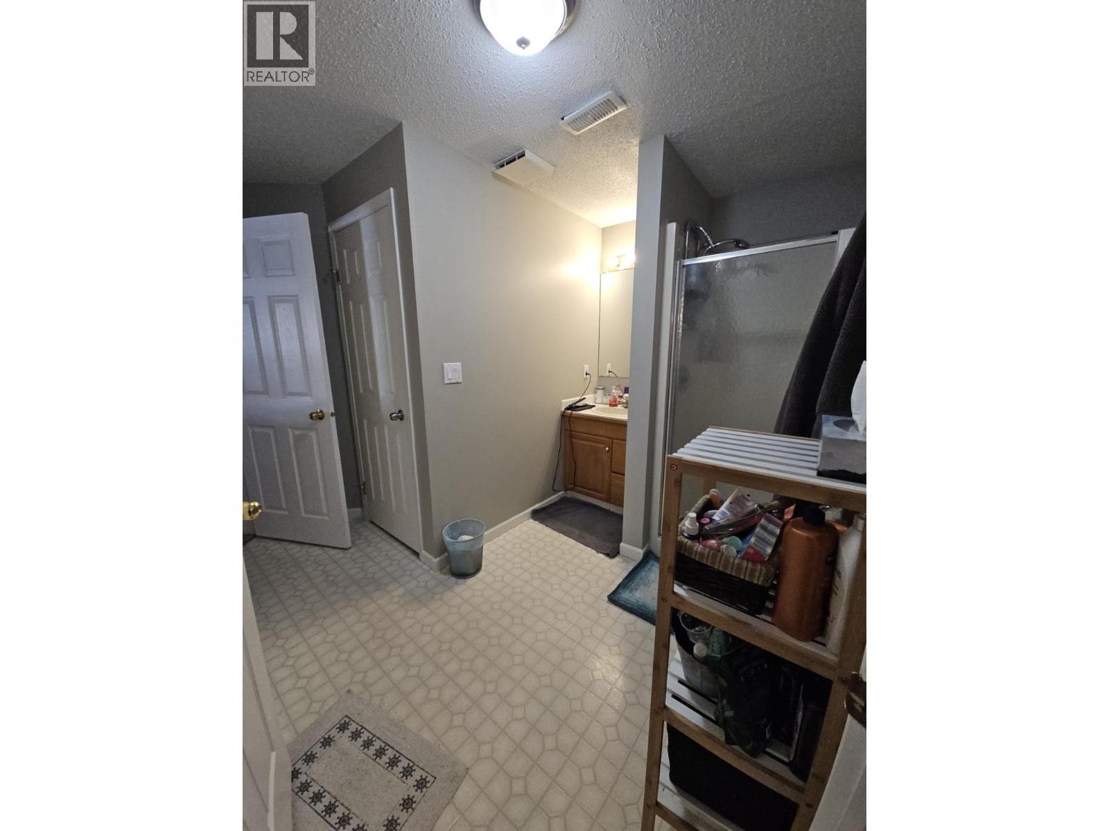 5117 44 Place NE - 68