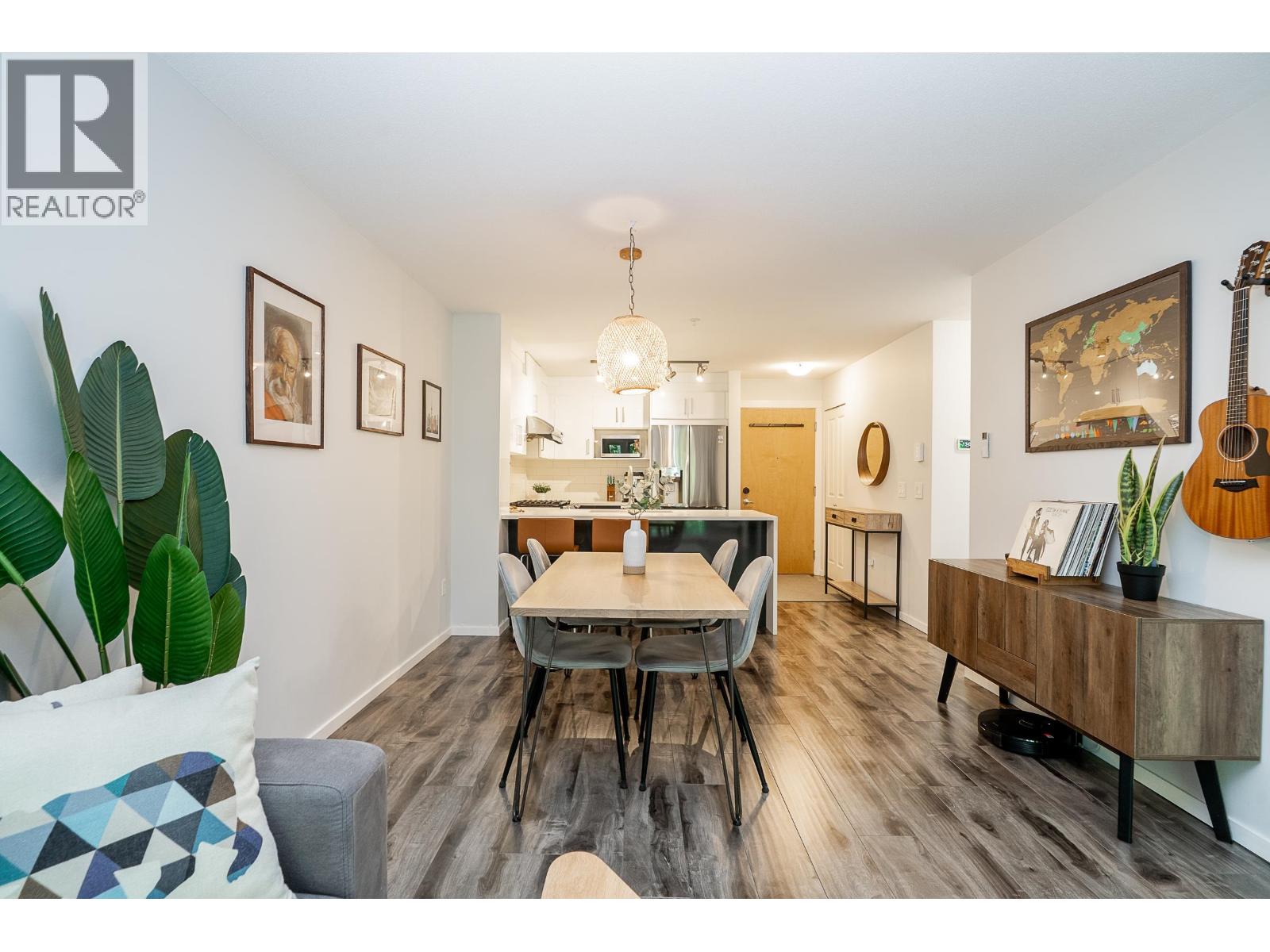 411 3050 DAYANEE SPRINGS BOULEVARD, Coquitlam