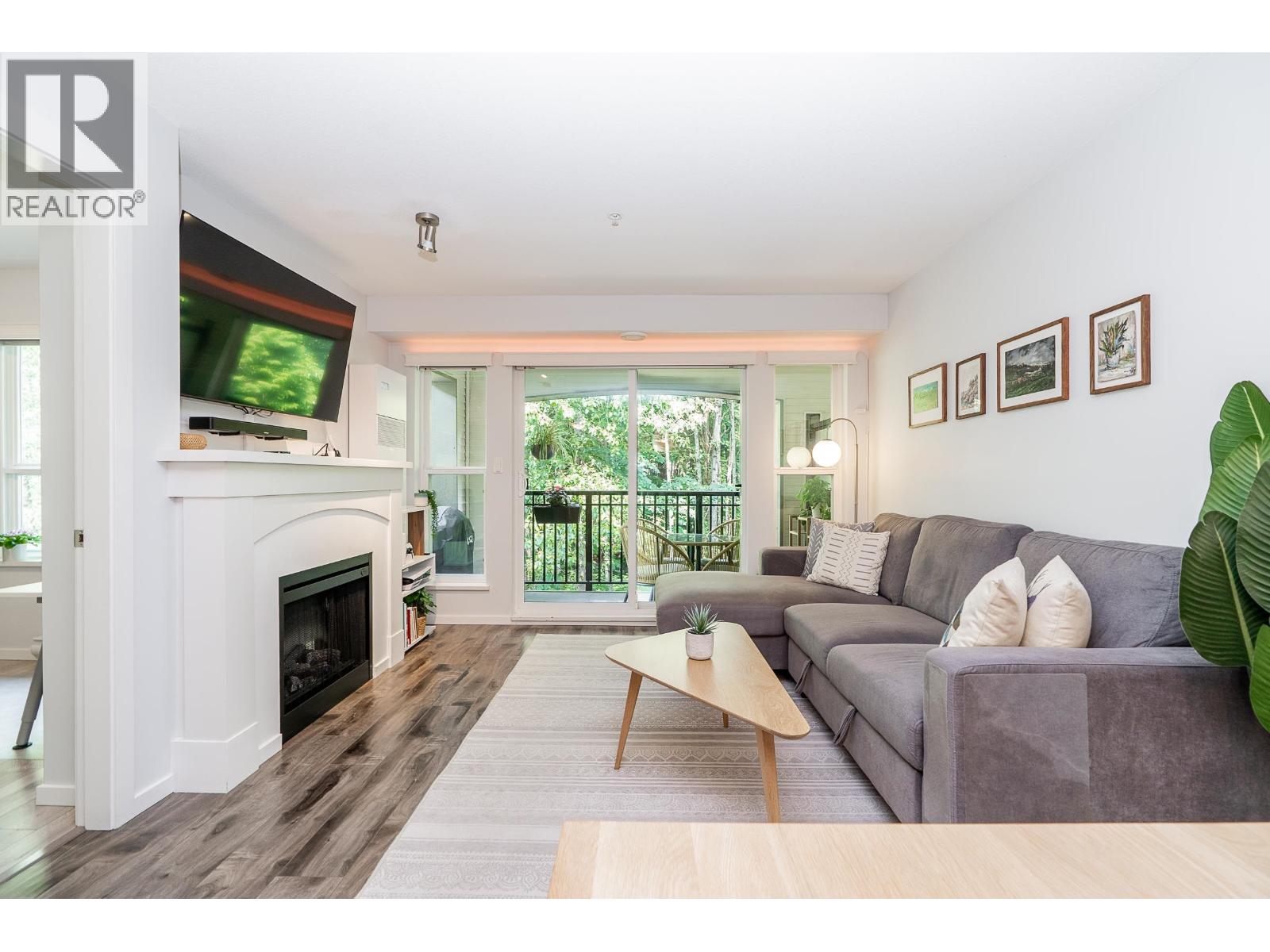 411 3050 DAYANEE SPRINGS BOULEVARD, Coquitlam
