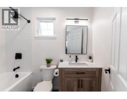 213 3787 Pender Street, Burnaby, BC V5C2L2 Photo 15