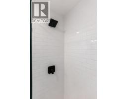 213 3787 Pender Street, Burnaby, BC V5C2L2 Photo 18