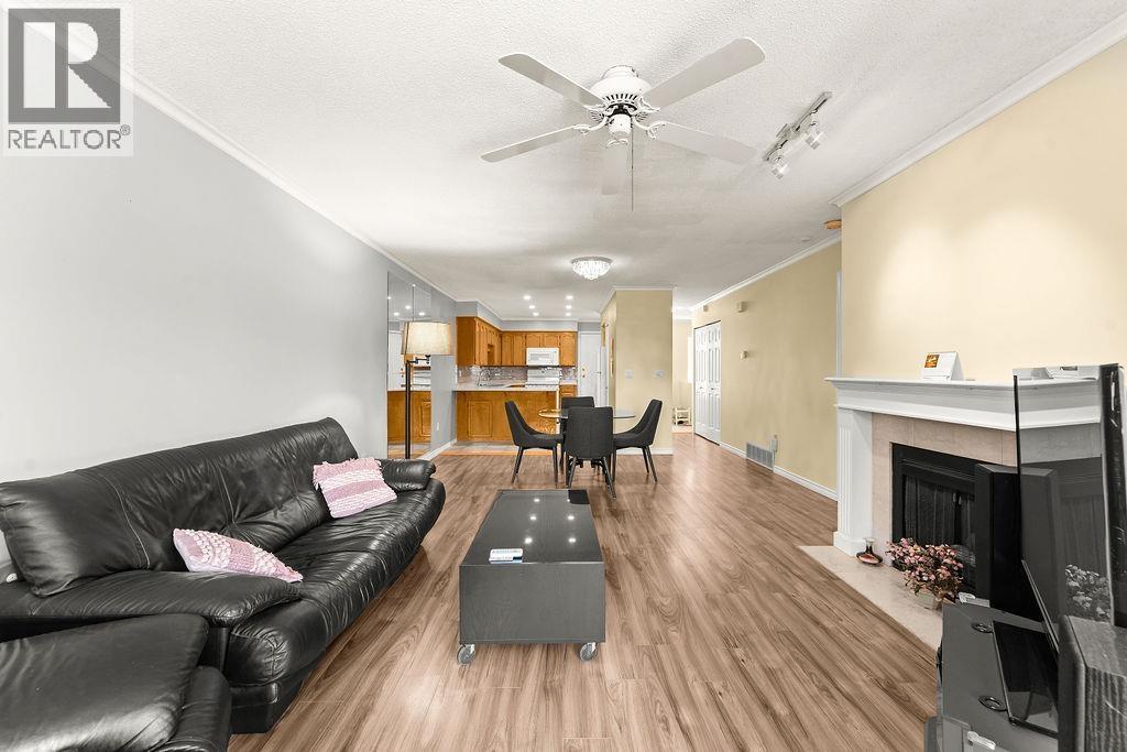 24 1190 FALCON DRIVE, Coquitlam — photo 3