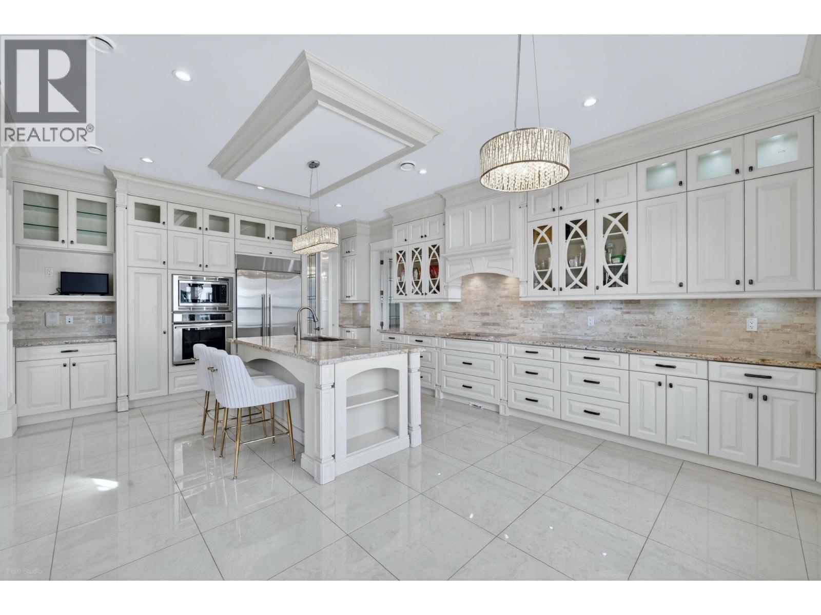 9631 SAUNDERS ROAD, Richmond