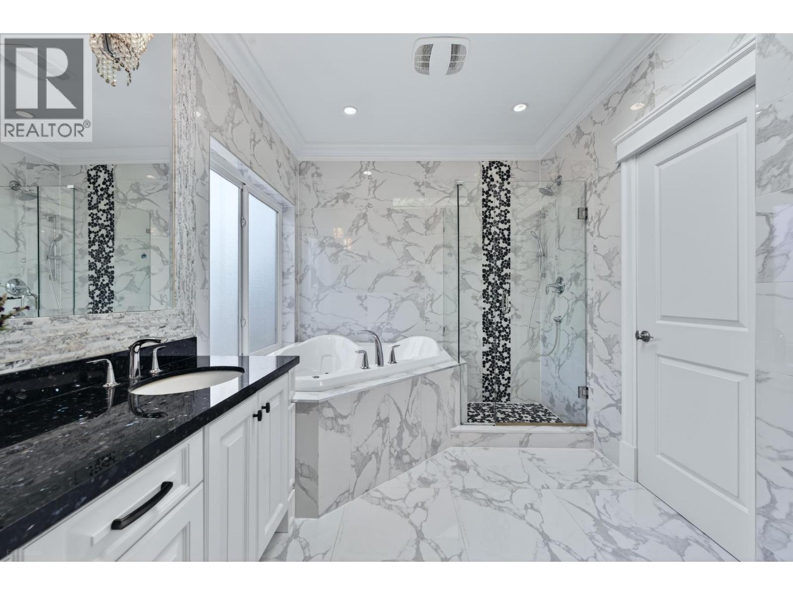 9631 SAUNDERS ROAD, Richmond