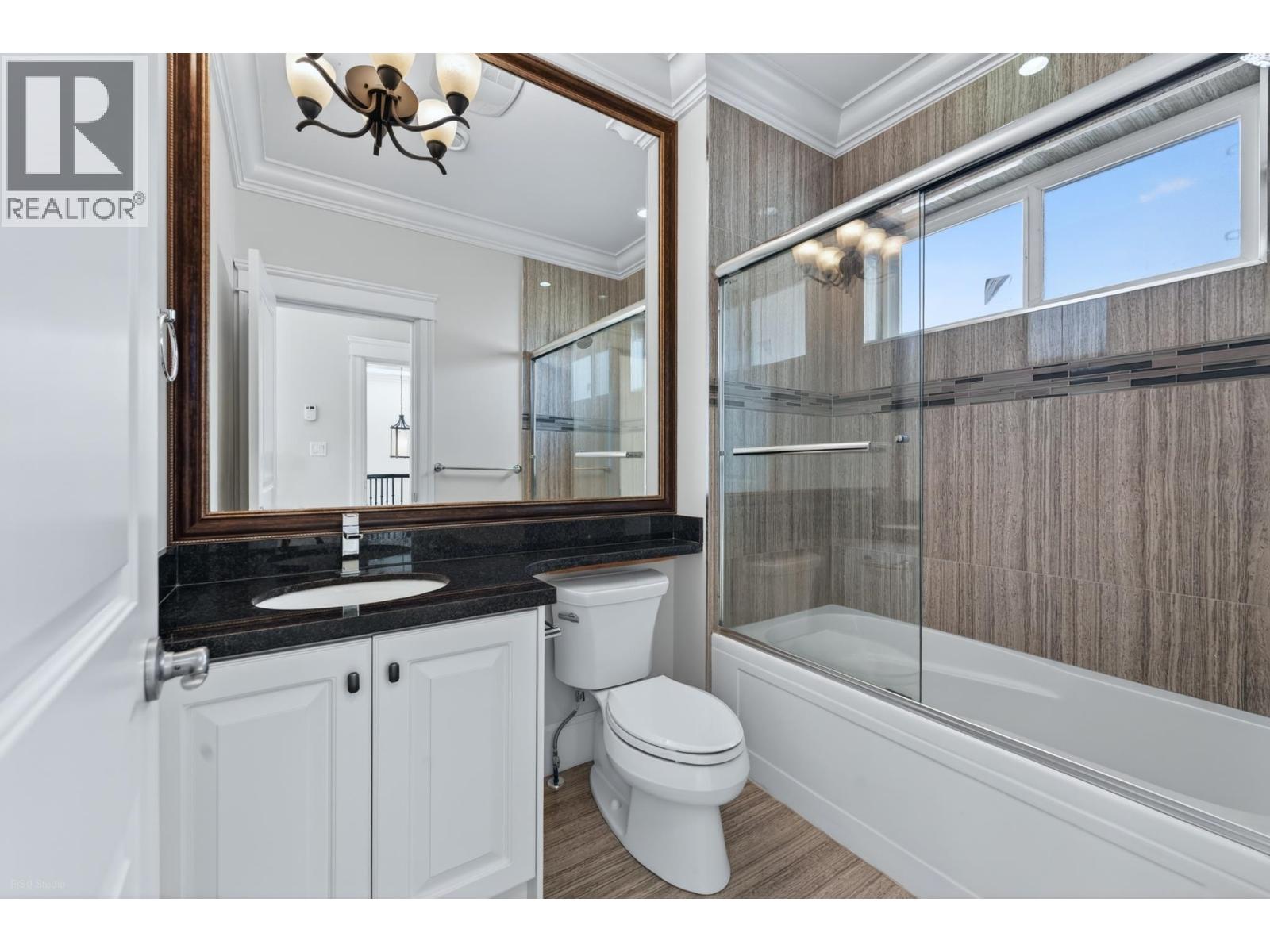 9631 SAUNDERS ROAD, Richmond