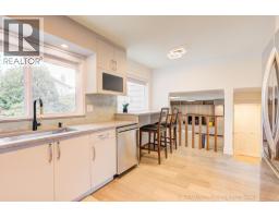 10711 Argentia Drive, Richmond, BC V7E4K6 Photo 10