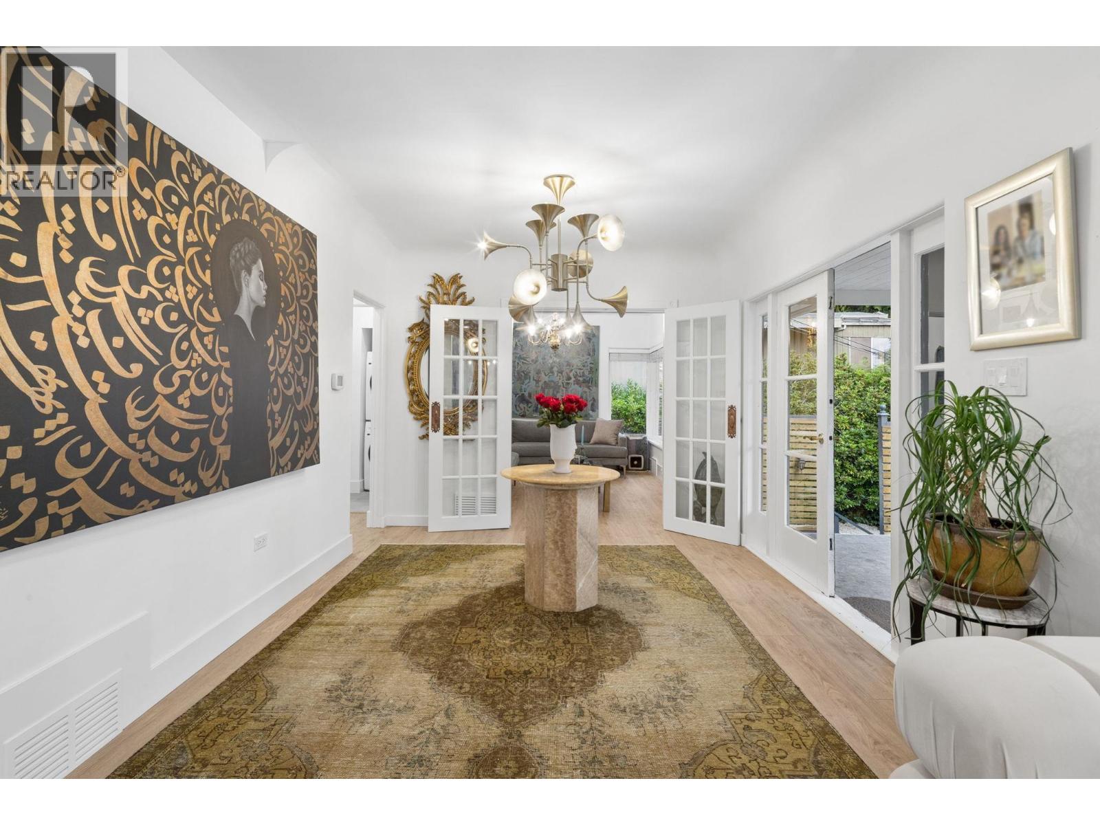 4043 ROSE CRESCENT, West Vancouver