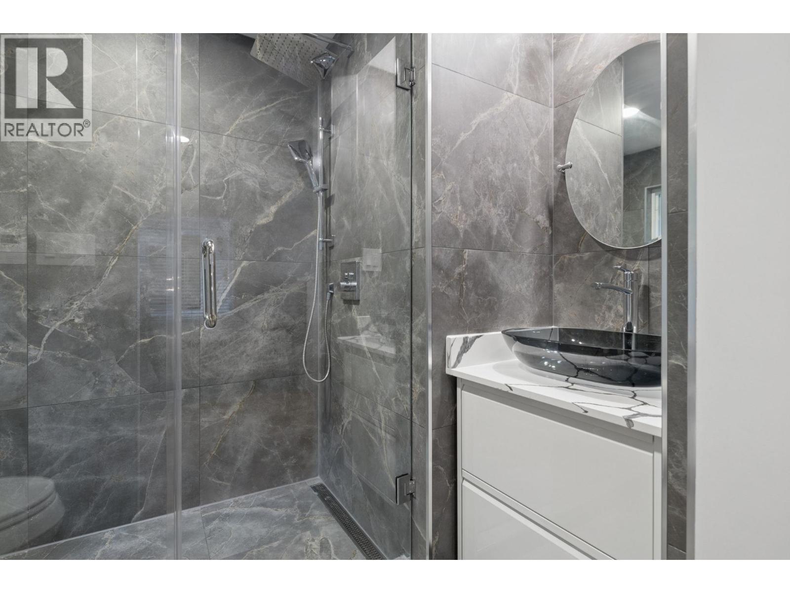 4043 ROSE CRESCENT, West Vancouver