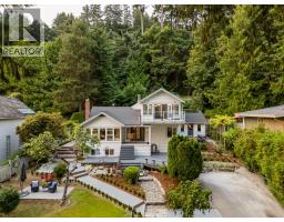 4043 Rose Crescent, West Vancouver, BC V7V2N6 Photo 34