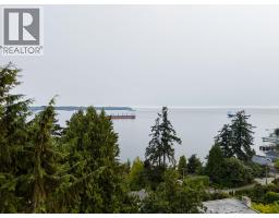 4043 Rose Crescent, West Vancouver, BC V7V2N6 Photo 37