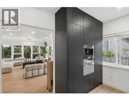 4043 Rose Crescent, West Vancouver, BC V7V2N6 Photo 8