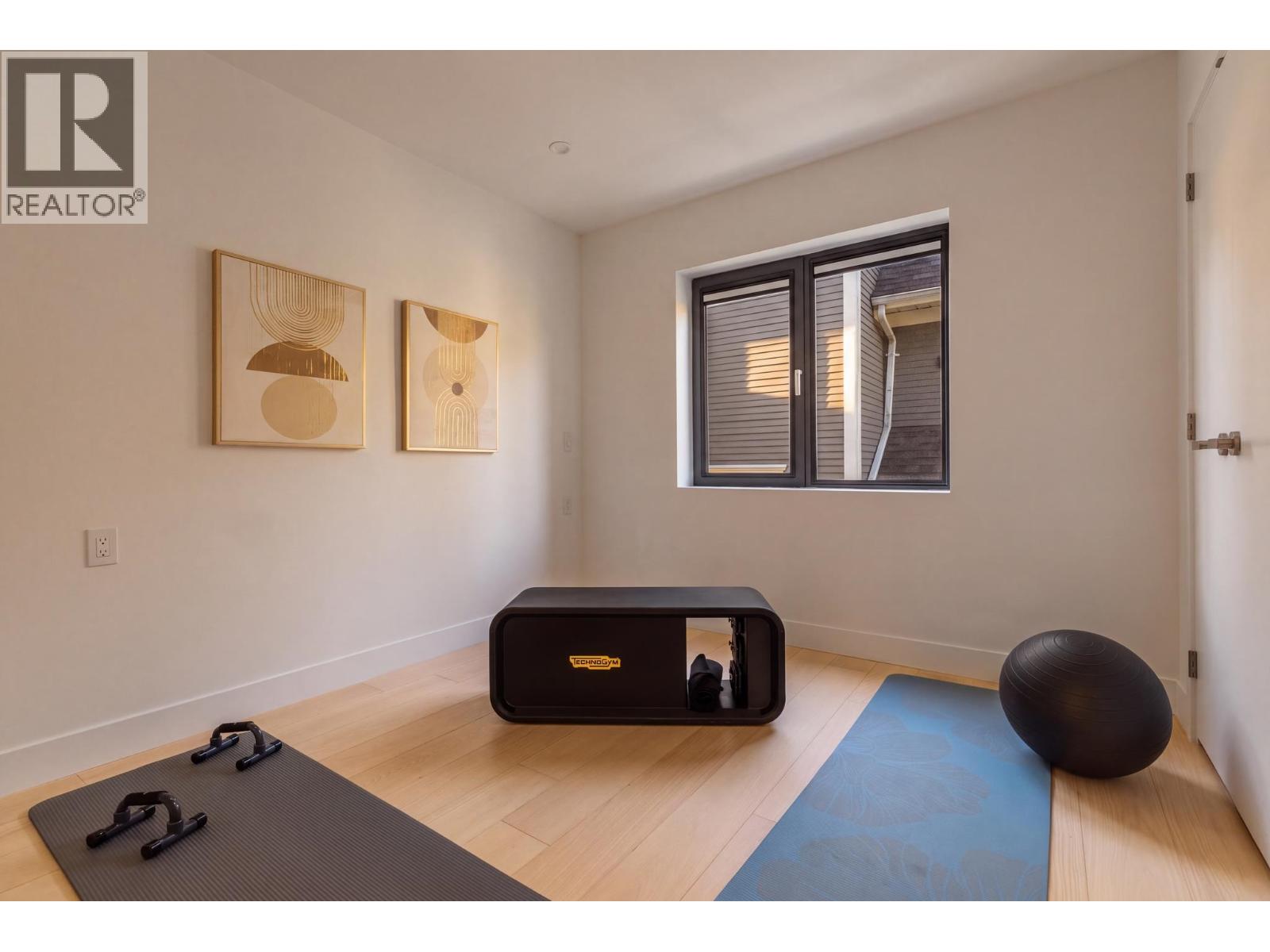 20 W 14TH AVENUE, Vancouver