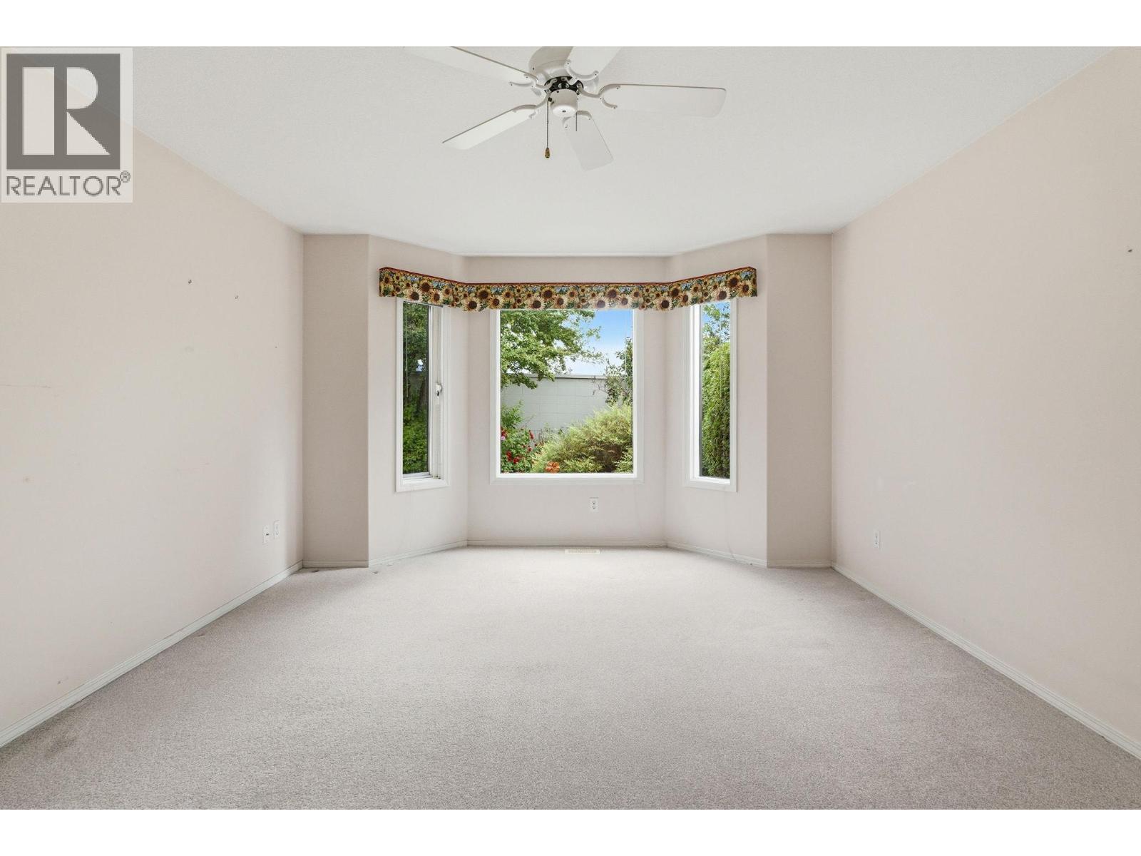 650 Lexington Drive Unit# 212, Kelowna