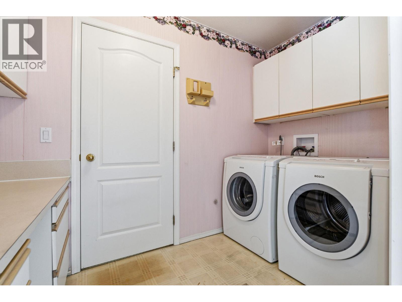 650 Lexington Drive Unit# 212, Kelowna