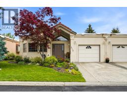 212 650 Lexington Drive, Kelowna