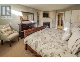 Carling 4 W9 - 3876 Muskoka Rd 118 Highway W, Muskoka Lakes, ON P0B1J0 Photo 16