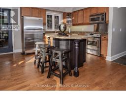 Carling 4 W9 - 3876 Muskoka Rd 118 Highway W, Muskoka Lakes, ON P0B1J0 Photo 7