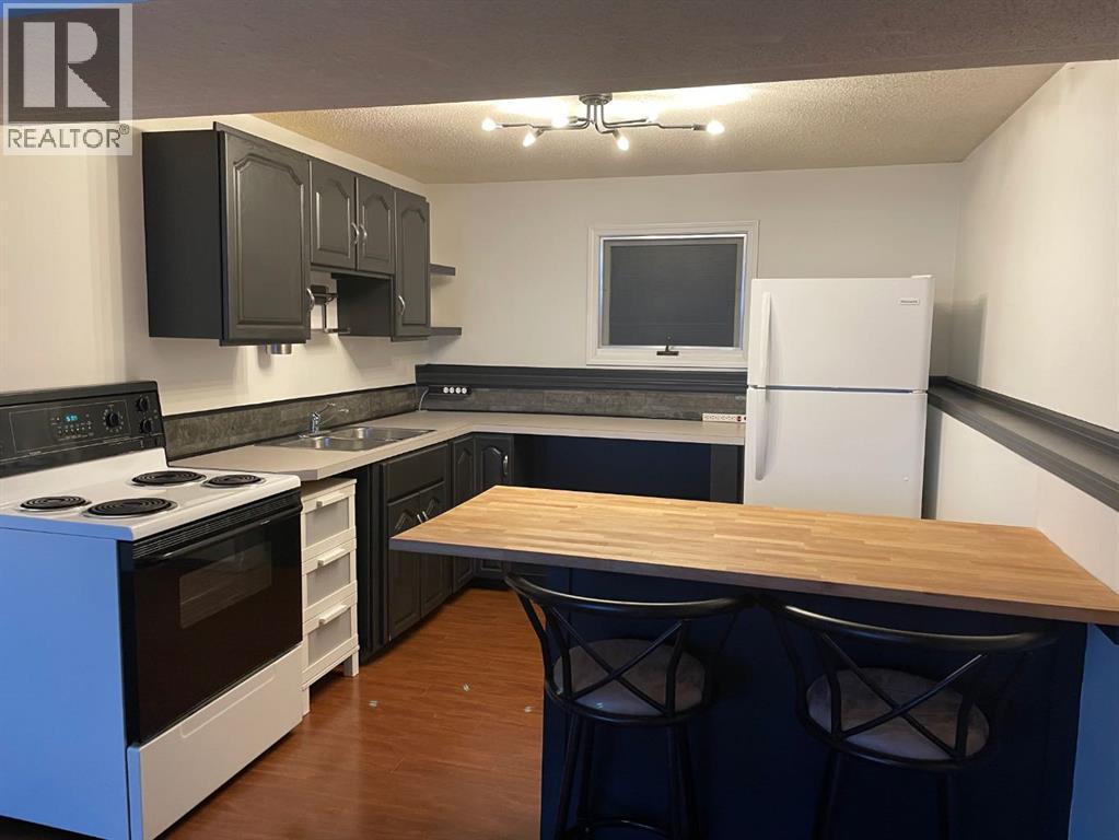 1914 17 Street N - Image 23