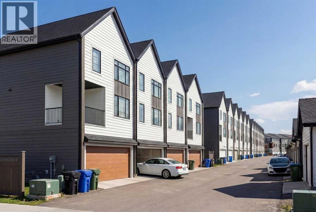 3869 155 Avenue SW - 3