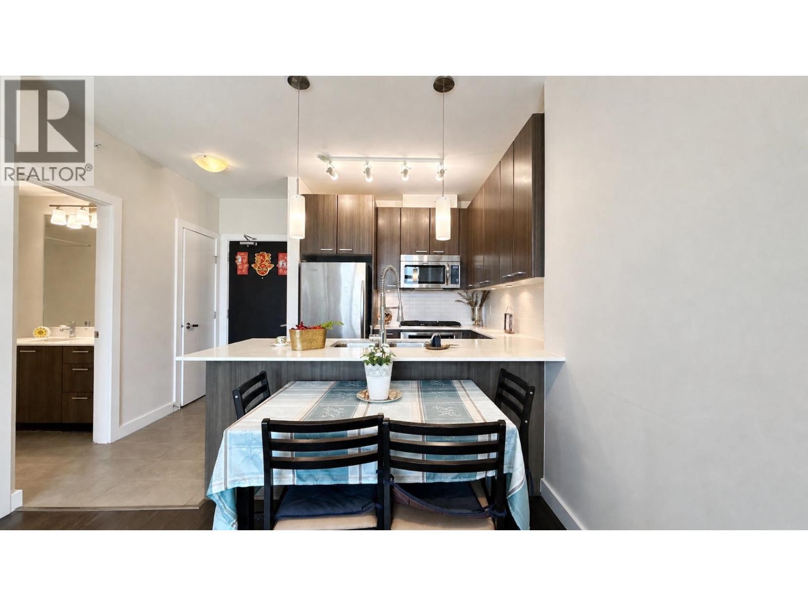 1908 2955 ATLANTIC AVENUE, Coquitlam