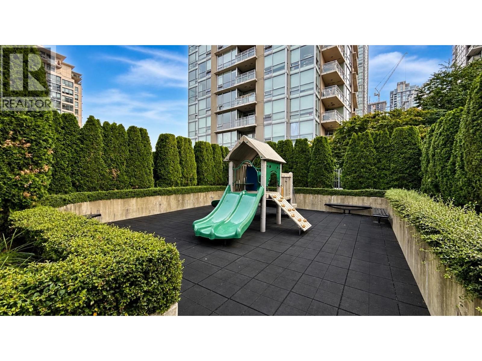 1908 2955 ATLANTIC AVENUE, Coquitlam