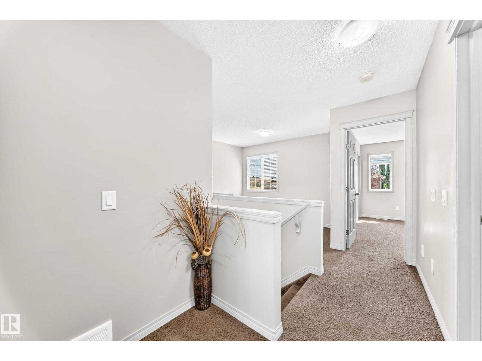 8314 180A Avenue NW - Photo 36