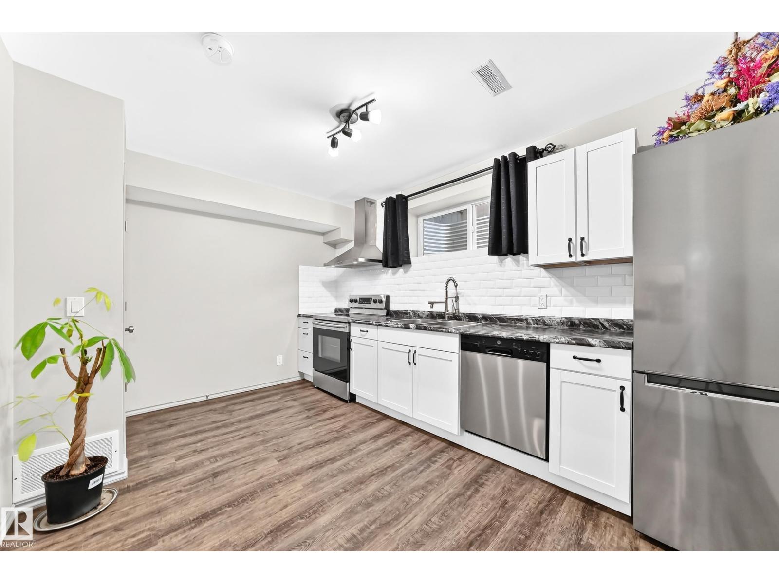 8314 180A Avenue NW - Photo 42