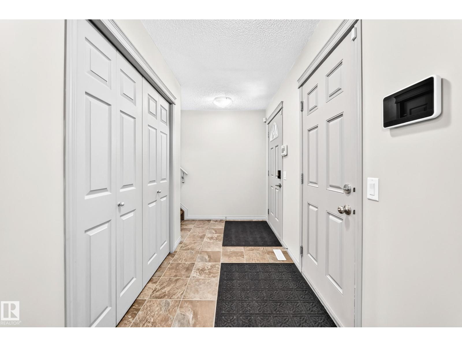 8314 180A AV NW, Klarvatten, Edmonton photo 5