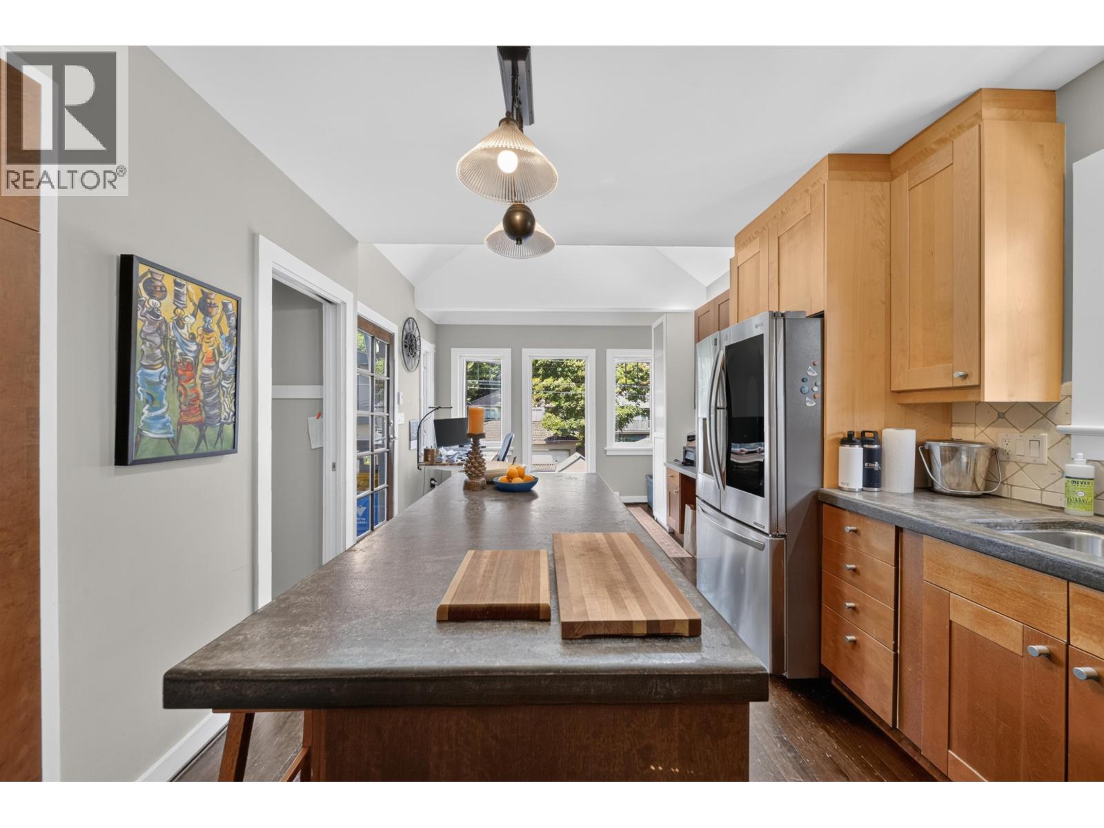 4 Bed, 3 Bath House for Sale in Vancouver – 4327 W 12TH AVENUE, Vancouver – MLS# R3154151 - Image 9