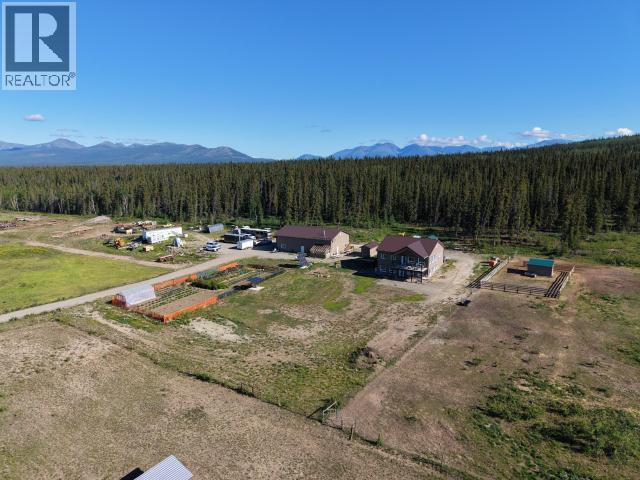 KM 1500 ALASKA HIGHWAY - 2