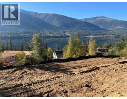155 Lakeview Drive, Nelson, BC V1L6W6 Photo 7