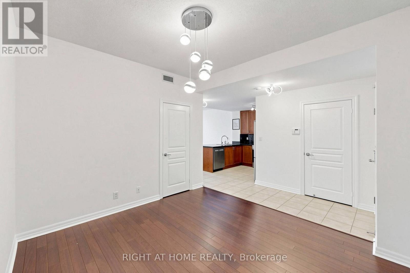 #408 70 PORT STREET E - 20